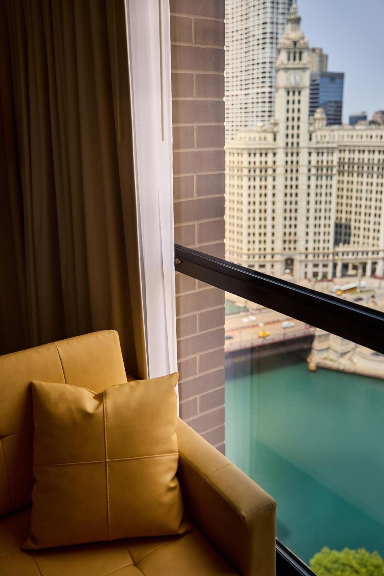 Hyatt Regency Chicago Hotel Exterior photo